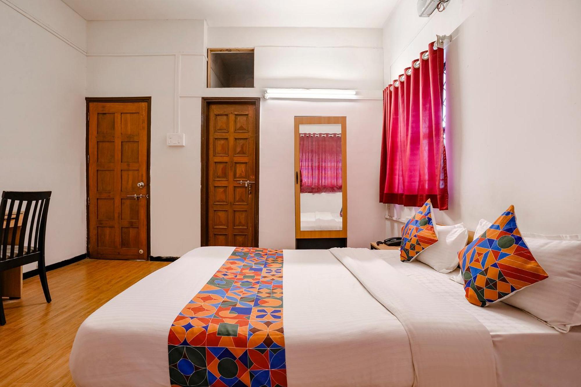 Fabhotel Saubhagya Inn Nashik Exterior photo