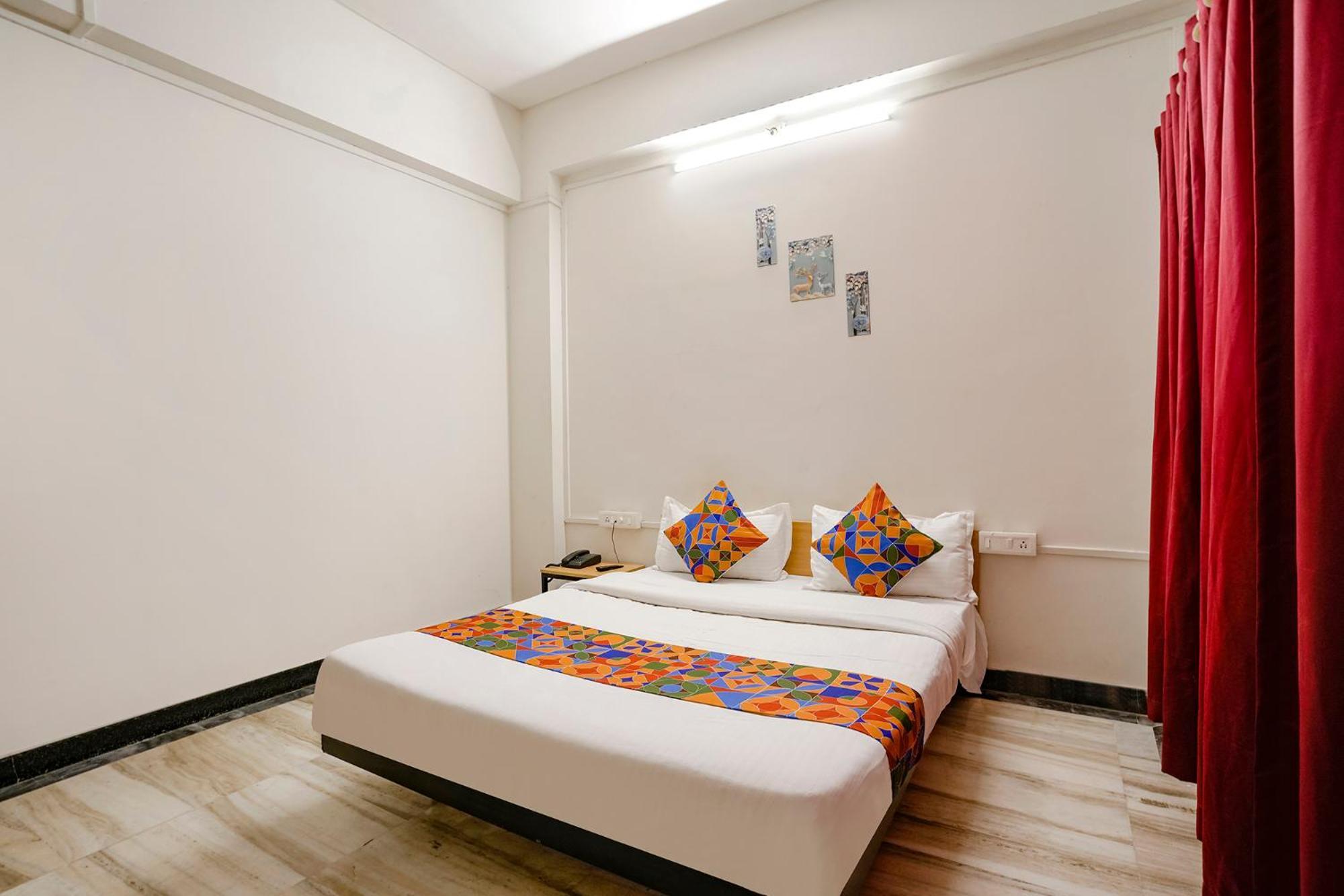 Fabhotel Saubhagya Inn Nashik Exterior photo