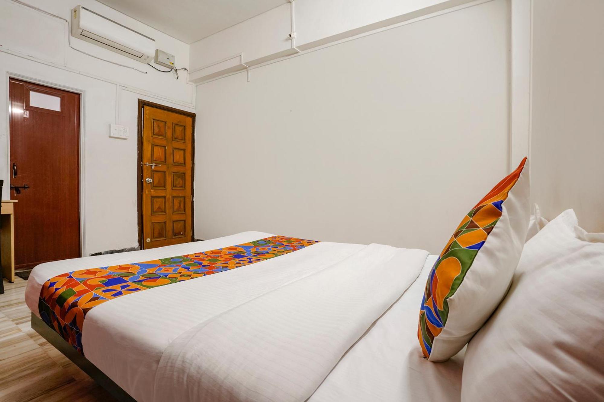 Fabhotel Saubhagya Inn Nashik Exterior photo